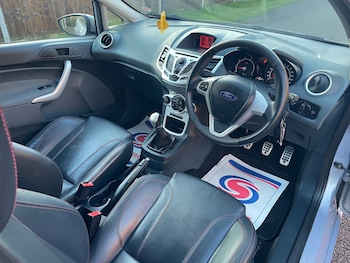 Used Ford Fiesta 2010 for sale - 78077913: Photo