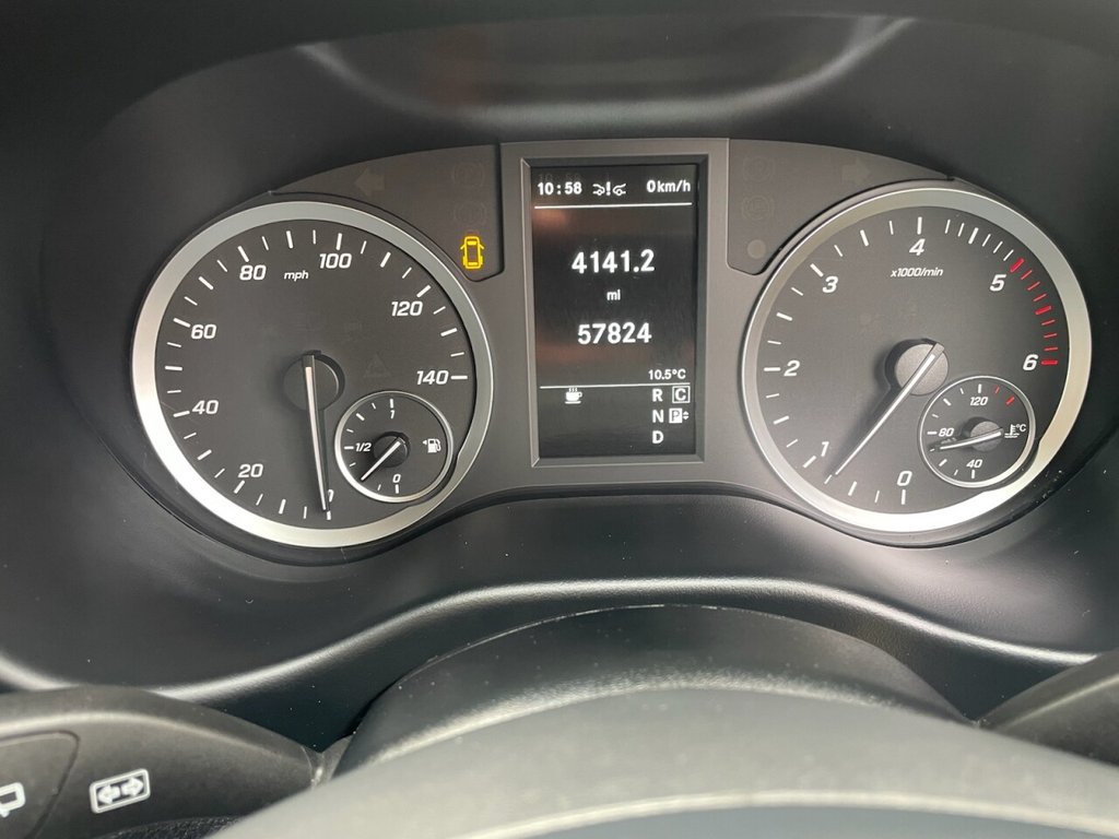 Used Mercedes-Benz Vito 2020 for sale - 77631928: Photo 31