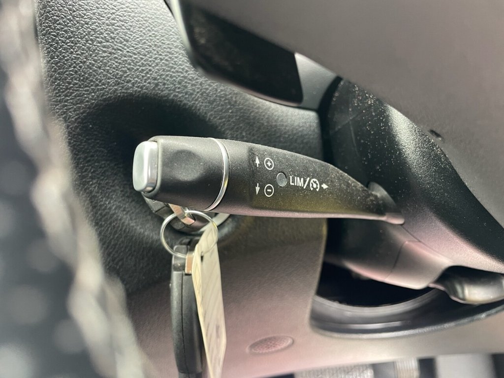 Used Mercedes-Benz Vito 2020 for sale - 77631928: Photo 39