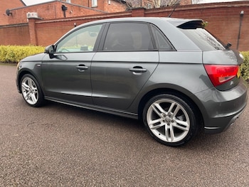 Used Audi A1 2013 for sale - 77451504: Photo