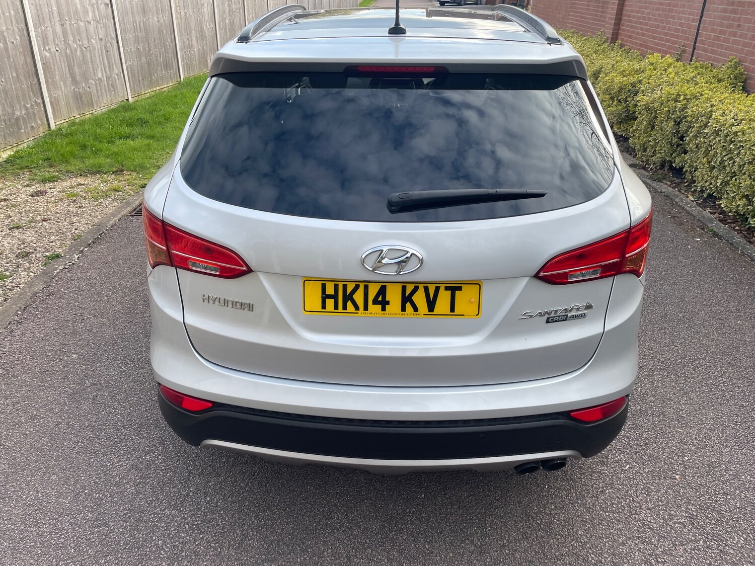 Used Hyundai Santa Fe 2014 for sale - 78077917: Photo 13