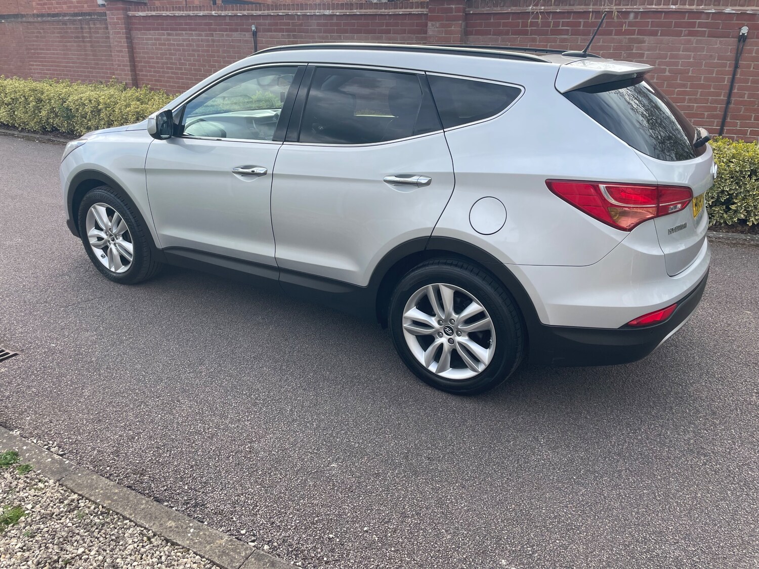 Used Hyundai Santa Fe 2014 for sale - 78077917: Photo 14