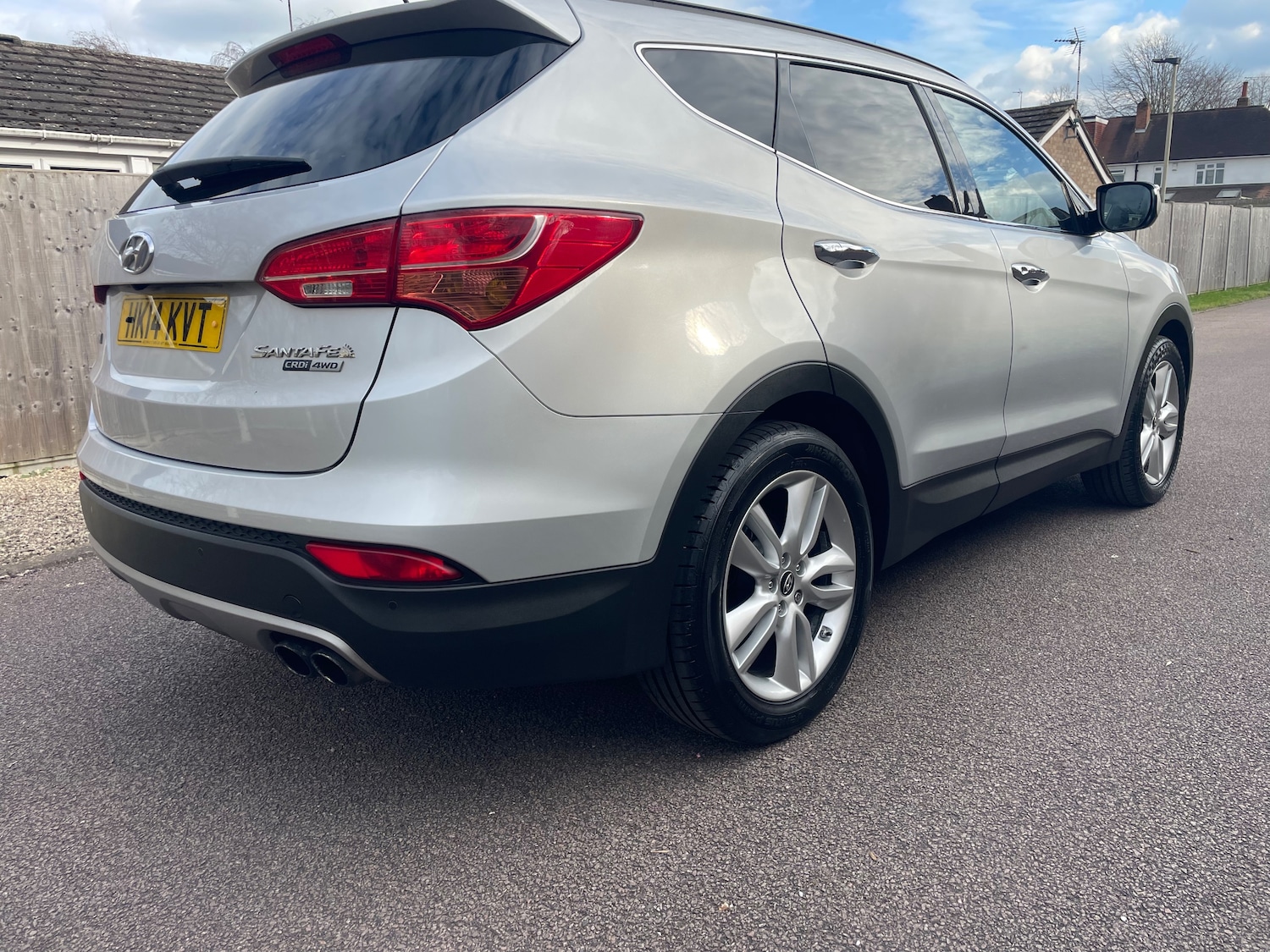 Used Hyundai Santa Fe 2014 for sale - 78077917: Photo 16