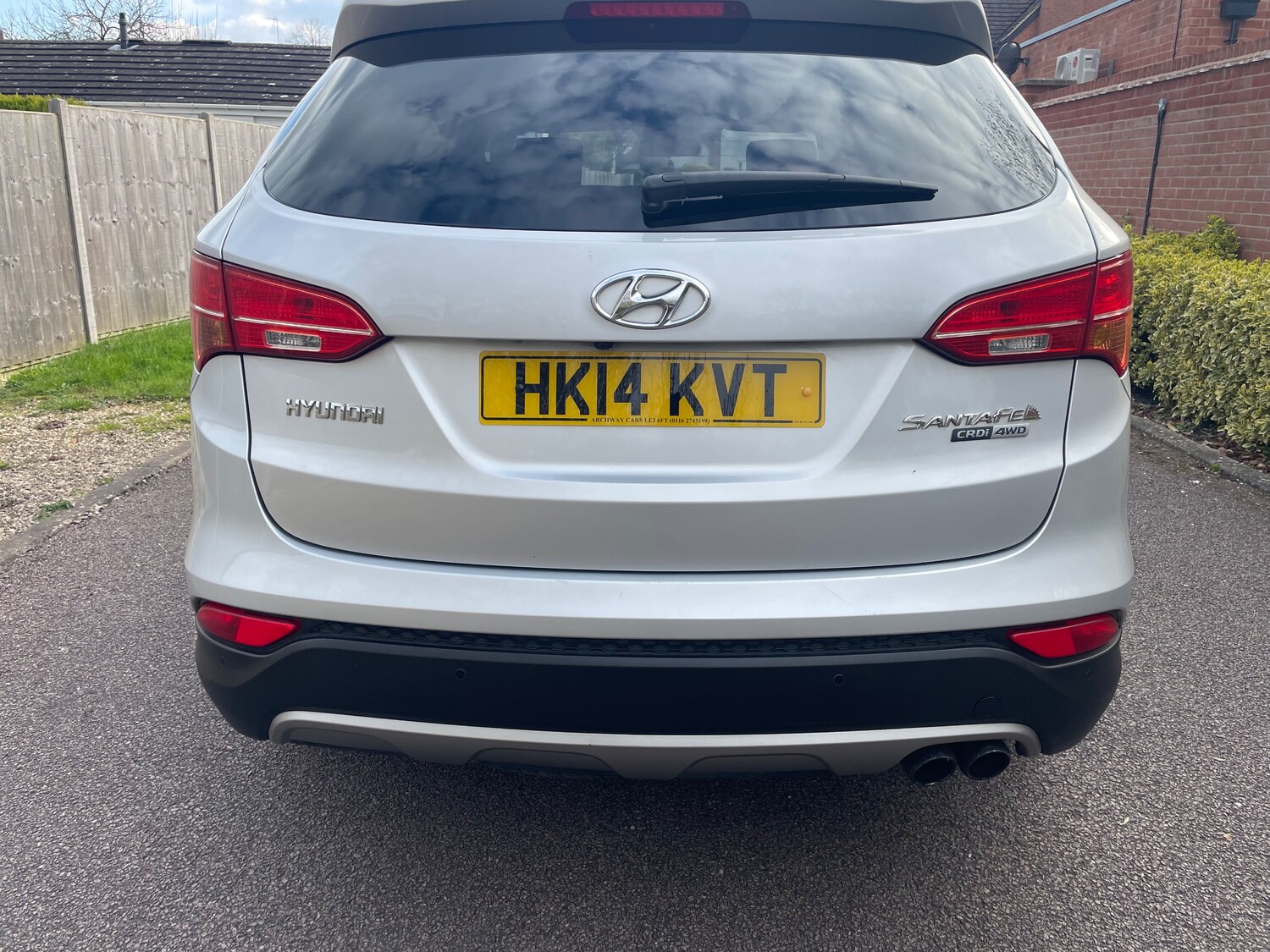 Used Hyundai Santa Fe 2014 for sale - 78077917: Photo 17