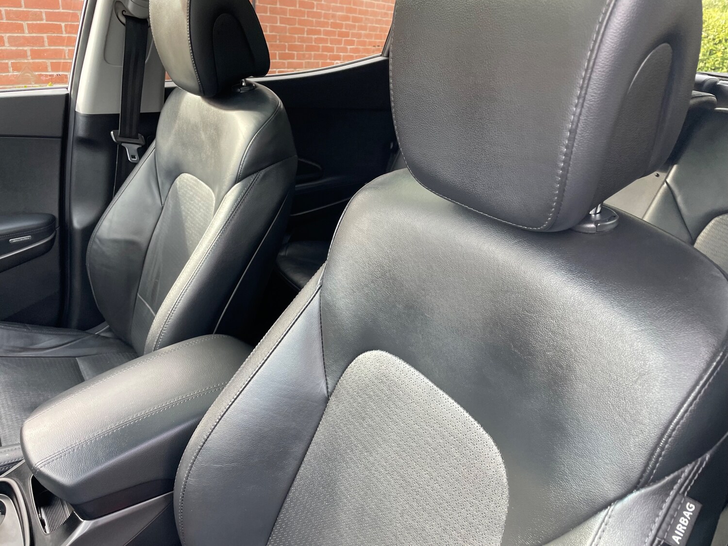 Used Hyundai Santa Fe 2014 for sale - 78077917: Photo 18