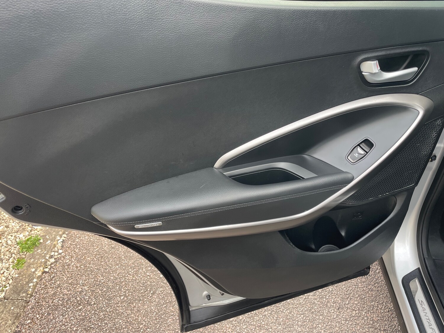 Used Hyundai Santa Fe 2014 for sale - 78077917: Photo 29