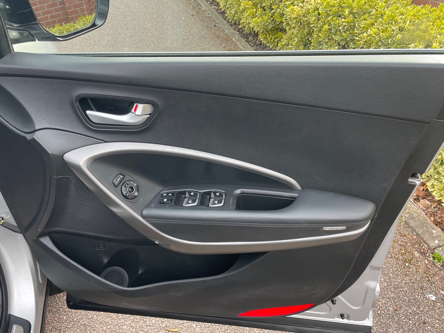 Used Hyundai Santa Fe 2014 for sale - 78077917: Photo 33