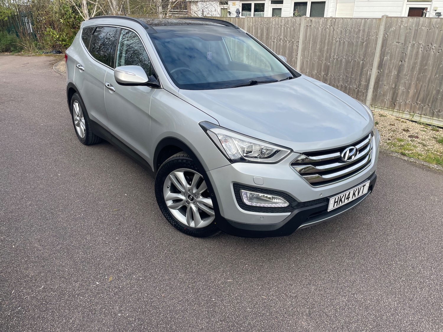 Used Hyundai Santa Fe 2014 for sale - 78077917: Photo 7