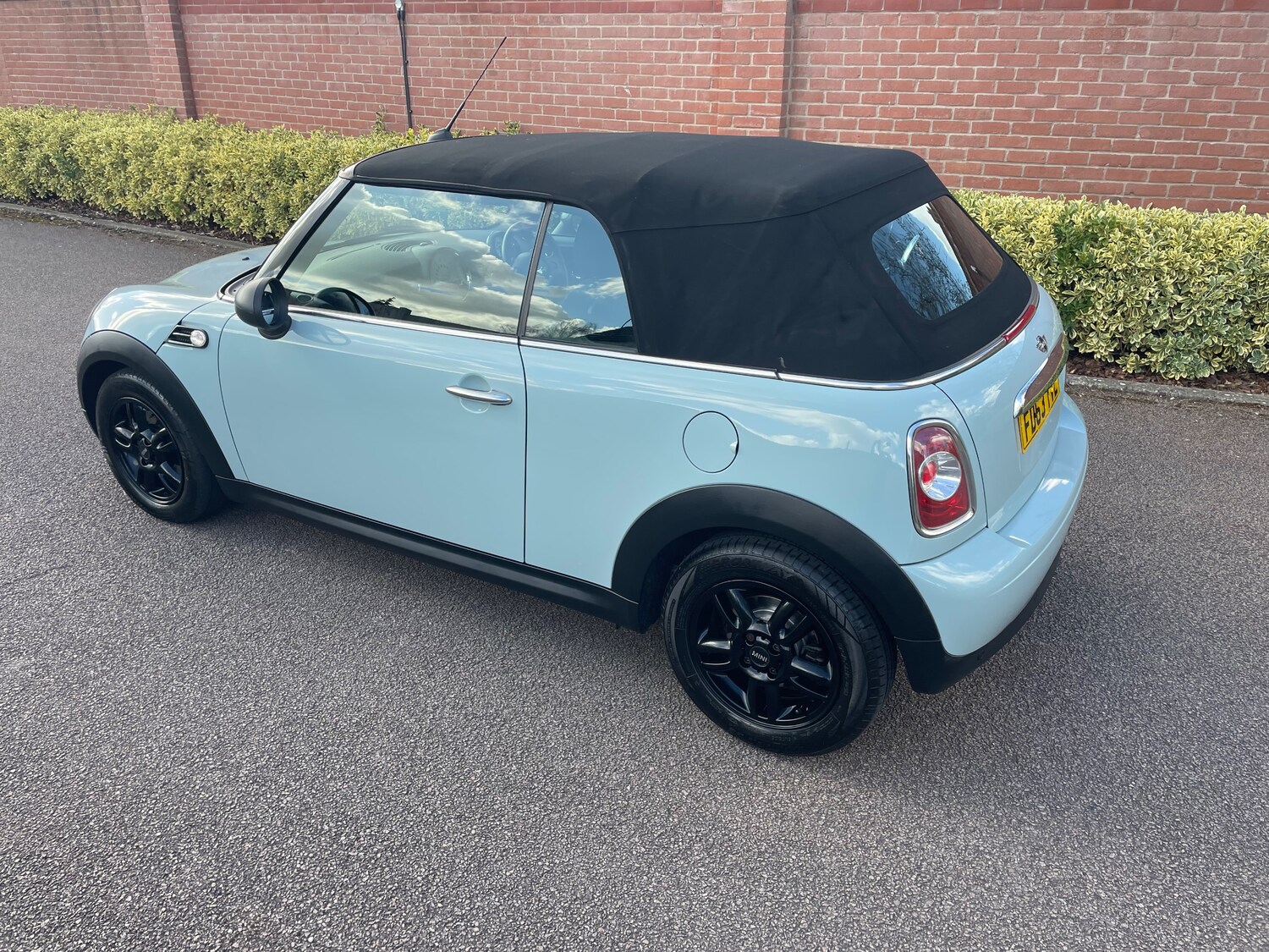 Used MINI Convertible 2013 for sale - 78077922: Photo 9
