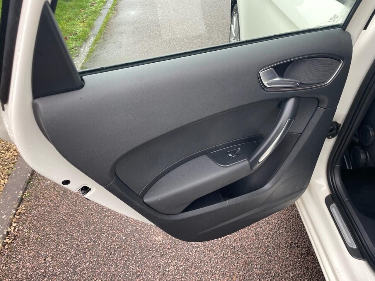 Used Audi A1 2013 for sale - 78077905: Photo 25