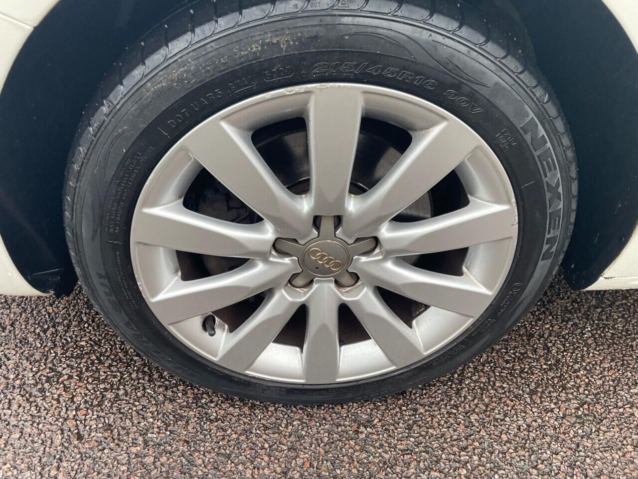 Used Audi A1 2013 for sale - 78077905: Photo 3