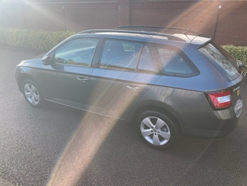 Used Skoda Fabia 2015 for sale - 77451460: Photo