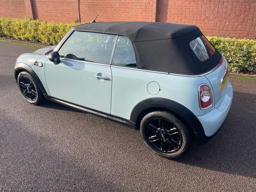 Used MINI Convertible 2014 for sale - 77451580: Photo 14