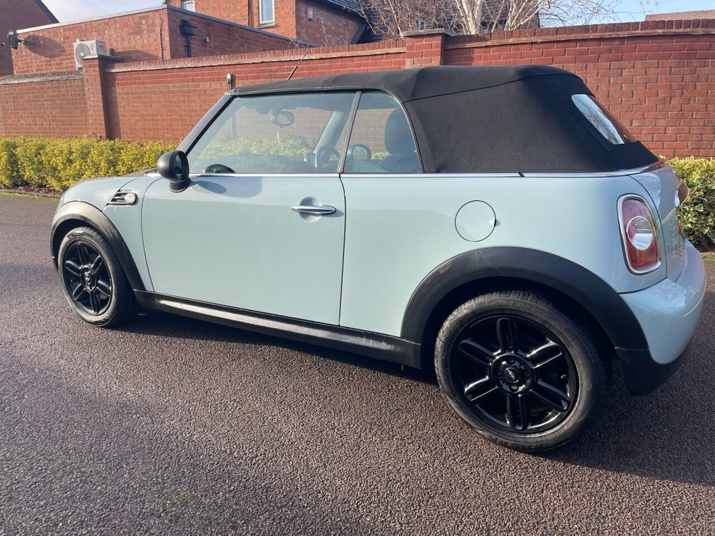 Used MINI Convertible 2014 for sale - 77451580: Photo 19