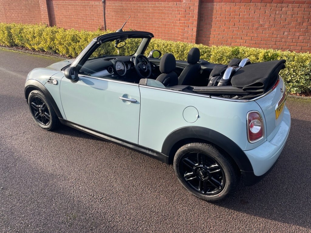 Used MINI Convertible 2014 for sale - 77451580: Photo 2
