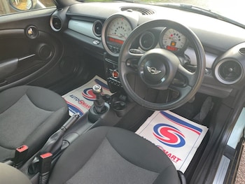 Used MINI Convertible 2014 for sale - 77451580: Photo