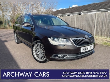 Used Skoda Superb 2015 for sale - 78077914: Photo