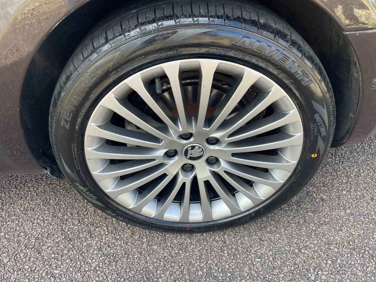 Used Skoda Superb 2015 for sale - 78077914: Photo 45