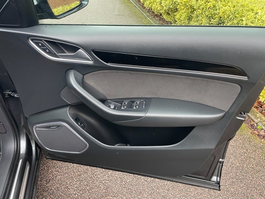 Used Audi Q3 2017 for sale - 77451777: Photo 32