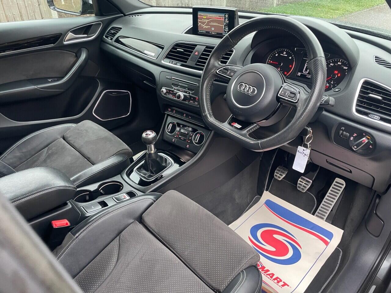 Used Audi Q3 2017 for sale - 78077907: Photo 2