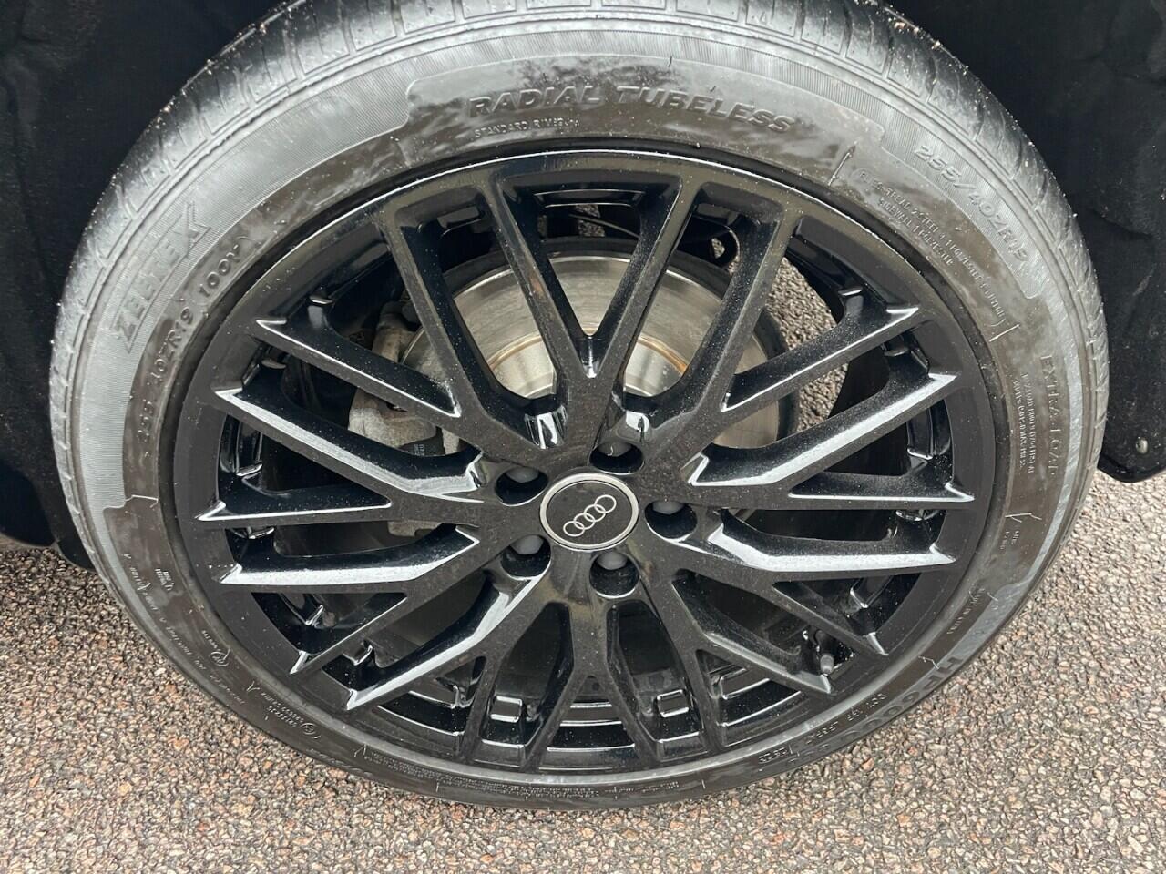 Used Audi Q3 2017 for sale - 78077907: Photo 45