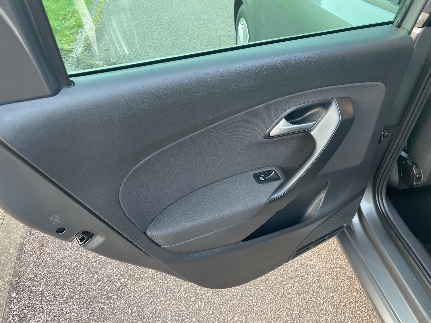 Used Volkswagen Polo 2016 for sale - 78077923: Photo 25