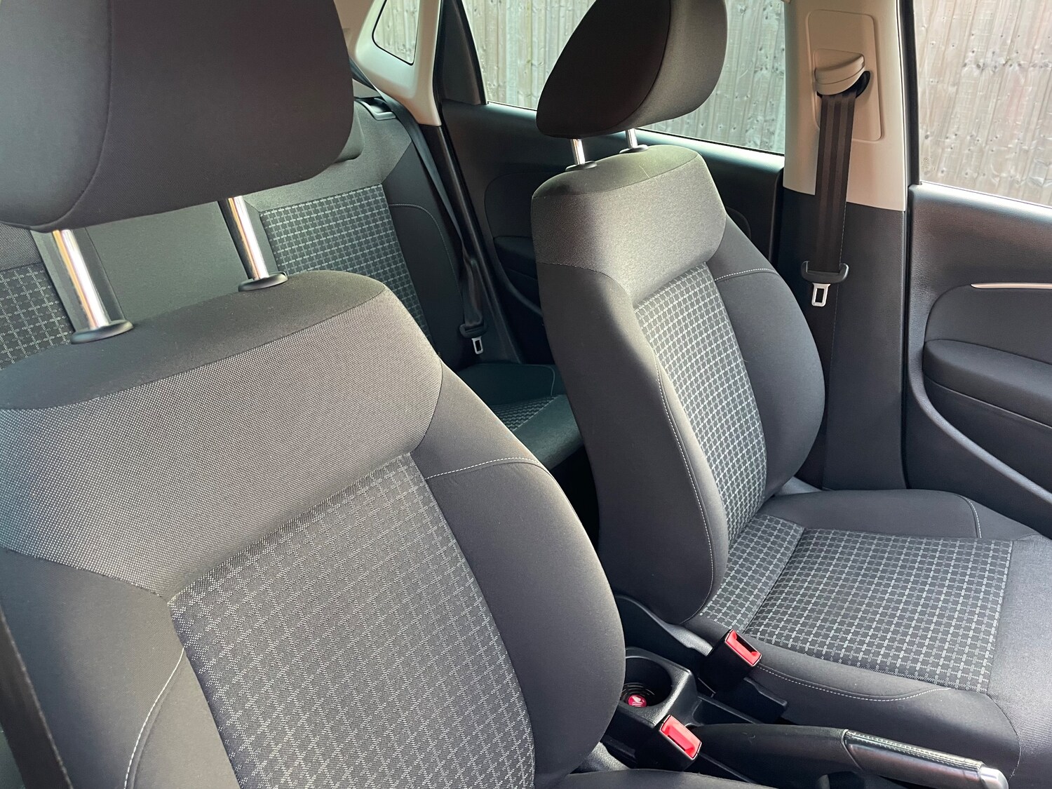 Used Volkswagen Polo 2016 for sale - 78077923: Photo 32