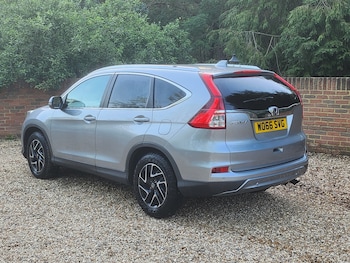 Used Honda CR-V 2017 for sale - 78630214: Photo