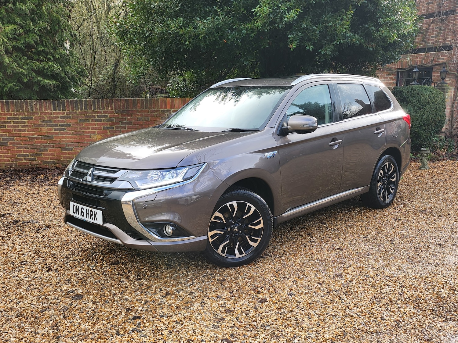 Used Mitsubishi Outlander 2016 for sale - 77135964: Photo 2