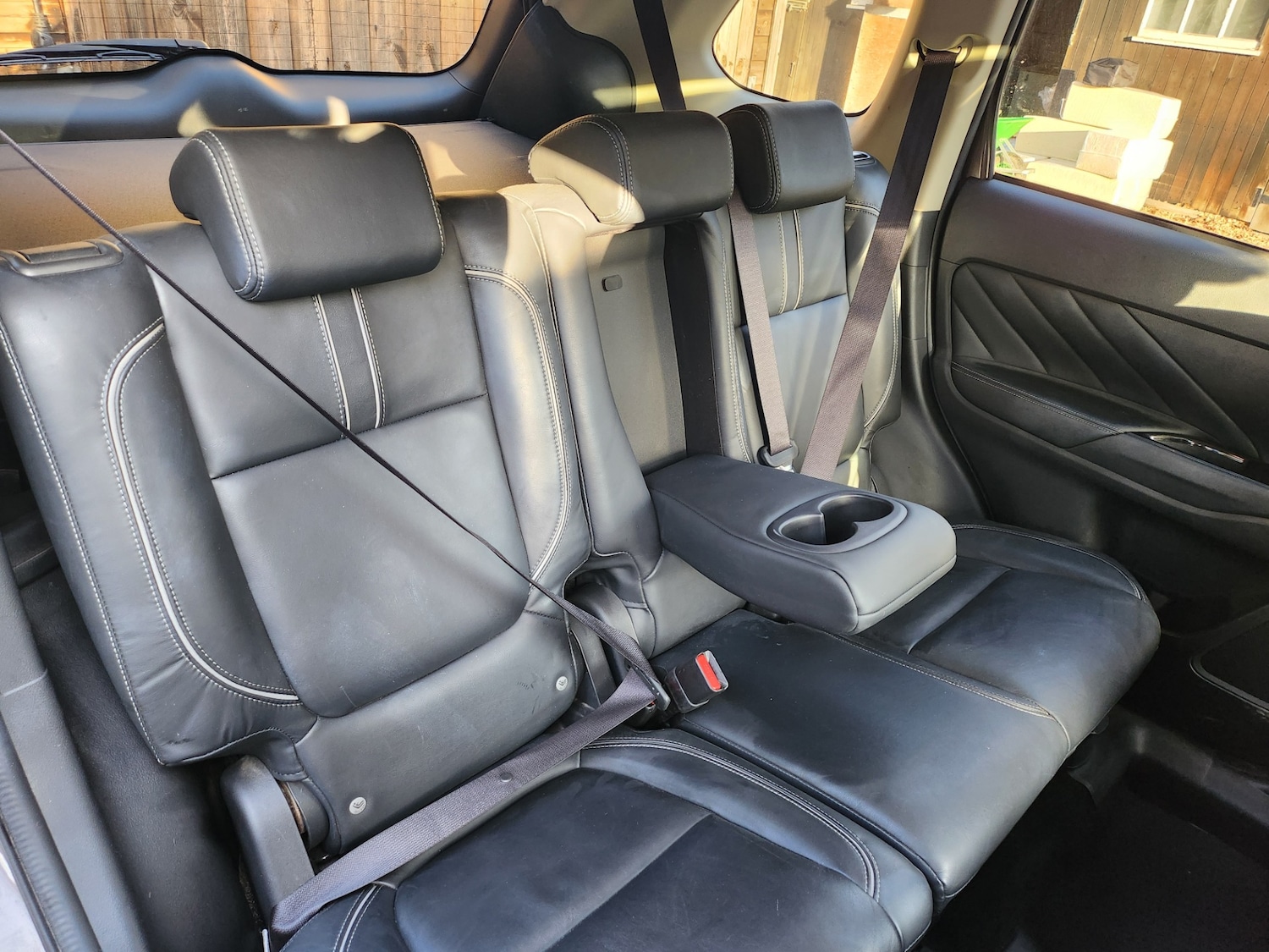 Used Mitsubishi Outlander 2016 for sale - 77135964: Photo 8