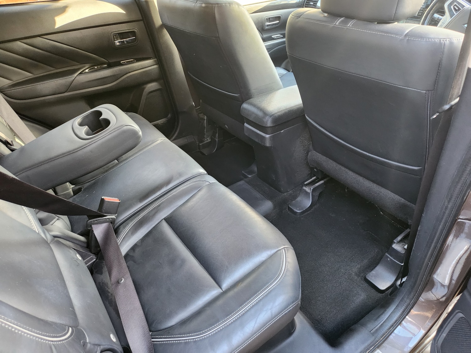 Used Mitsubishi Outlander 2016 for sale - 77135964: Photo 9