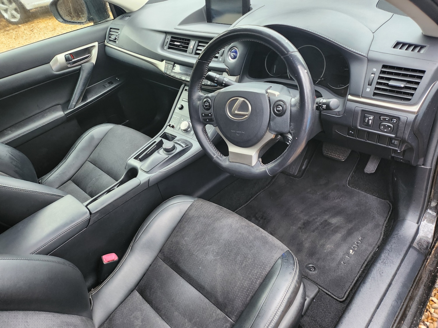 Used Lexus CT 2015 for sale - 77241406: Photo 2