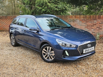Used Hyundai i30 2018 for sale - 77490792: Photo