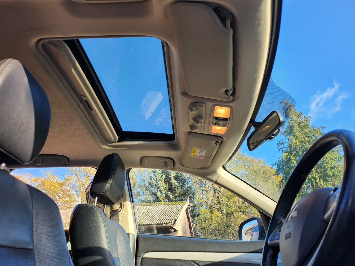 Used Mitsubishi Outlander 2015 for sale - 76576642: Photo 10