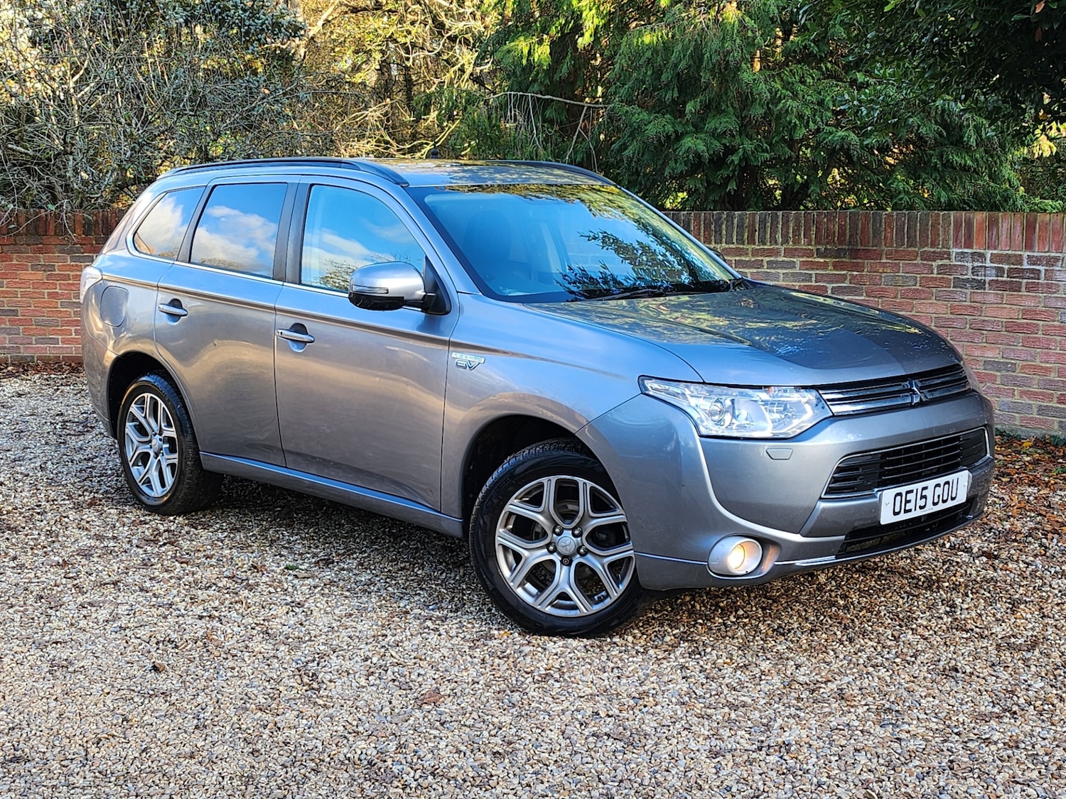 Used Mitsubishi Outlander 2015 for sale - 76576642: Photo 2