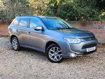 Used Mitsubishi Outlander 2015 for sale - 76576642: Photo