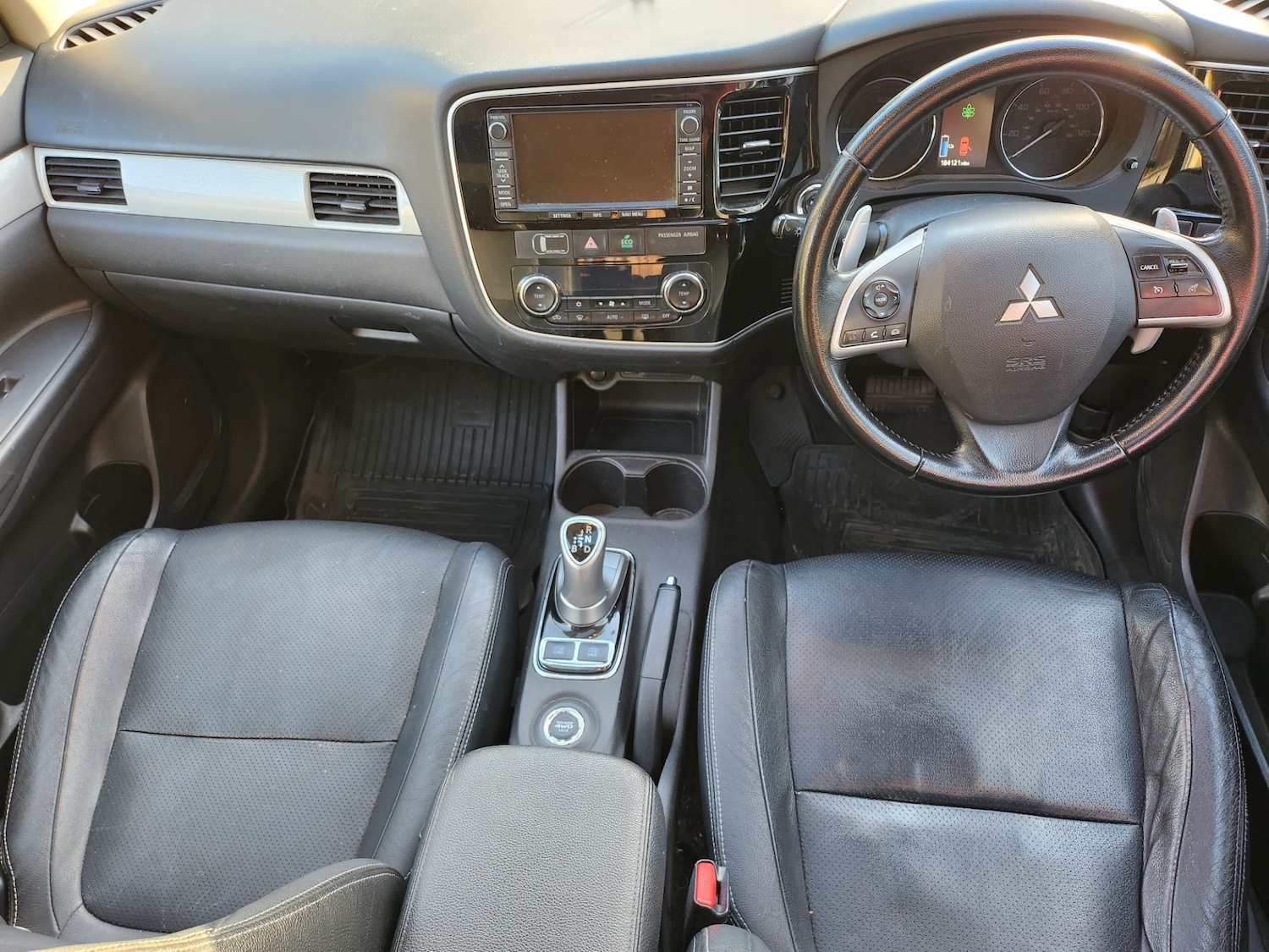 Used Mitsubishi Outlander 2015 for sale - 76576642: Photo 5