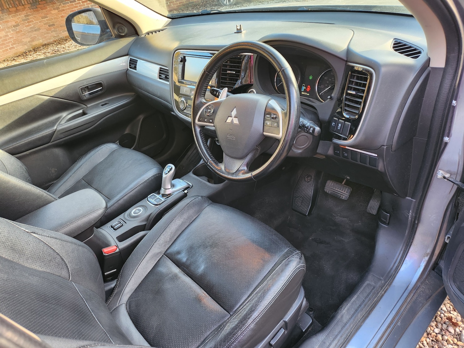 Used Mitsubishi Outlander 2015 for sale - 76576642: Photo 6