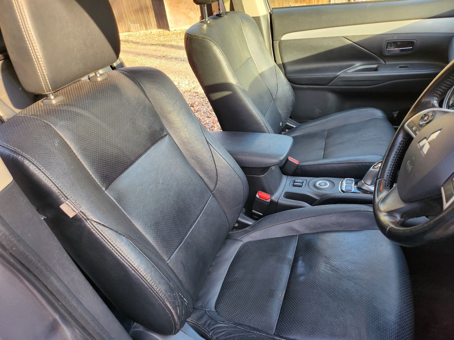 Used Mitsubishi Outlander 2015 for sale - 76576642: Photo 7