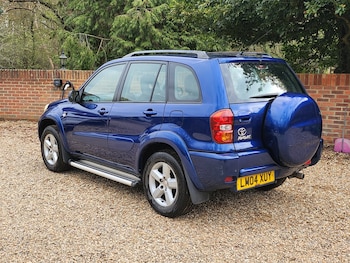 Used Toyota RAV4 2004 for sale - 78011560: Photo