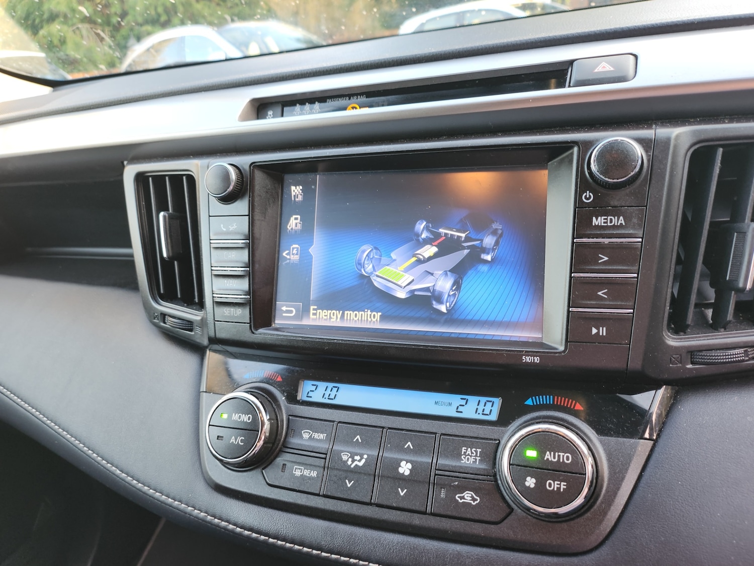 Used Toyota RAV4 2016 for sale - 77138011: Photo 12