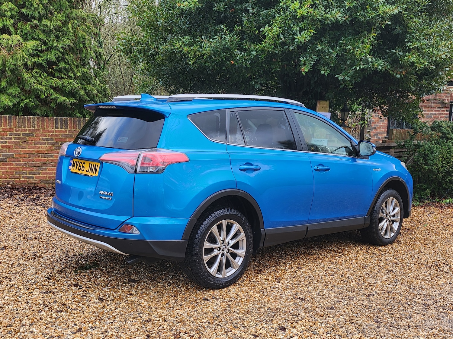 Used Toyota RAV4 2016 for sale - 77138011: Photo 4