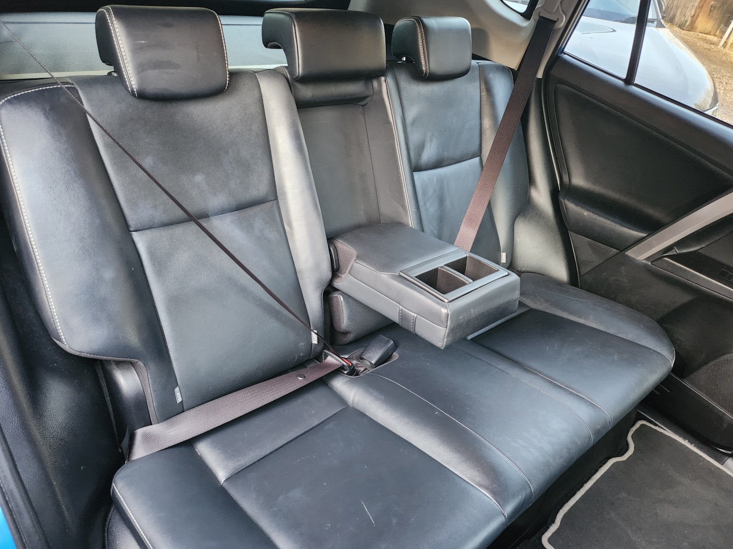 Used Toyota RAV4 2016 for sale - 77138011: Photo 8