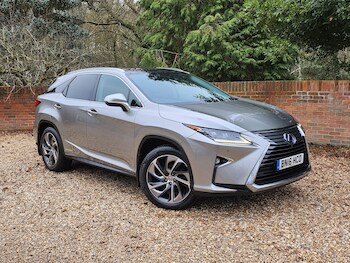 2016 (16) - 450h 3.5i V6 Premier. Top Spec. Full Lexus History 5-Door