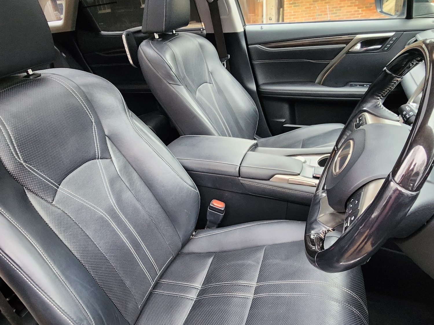 Used Lexus RX 2016 for sale - 76915984: Photo 8