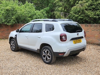 Used Dacia Duster 2019 for sale - 78630215: Photo