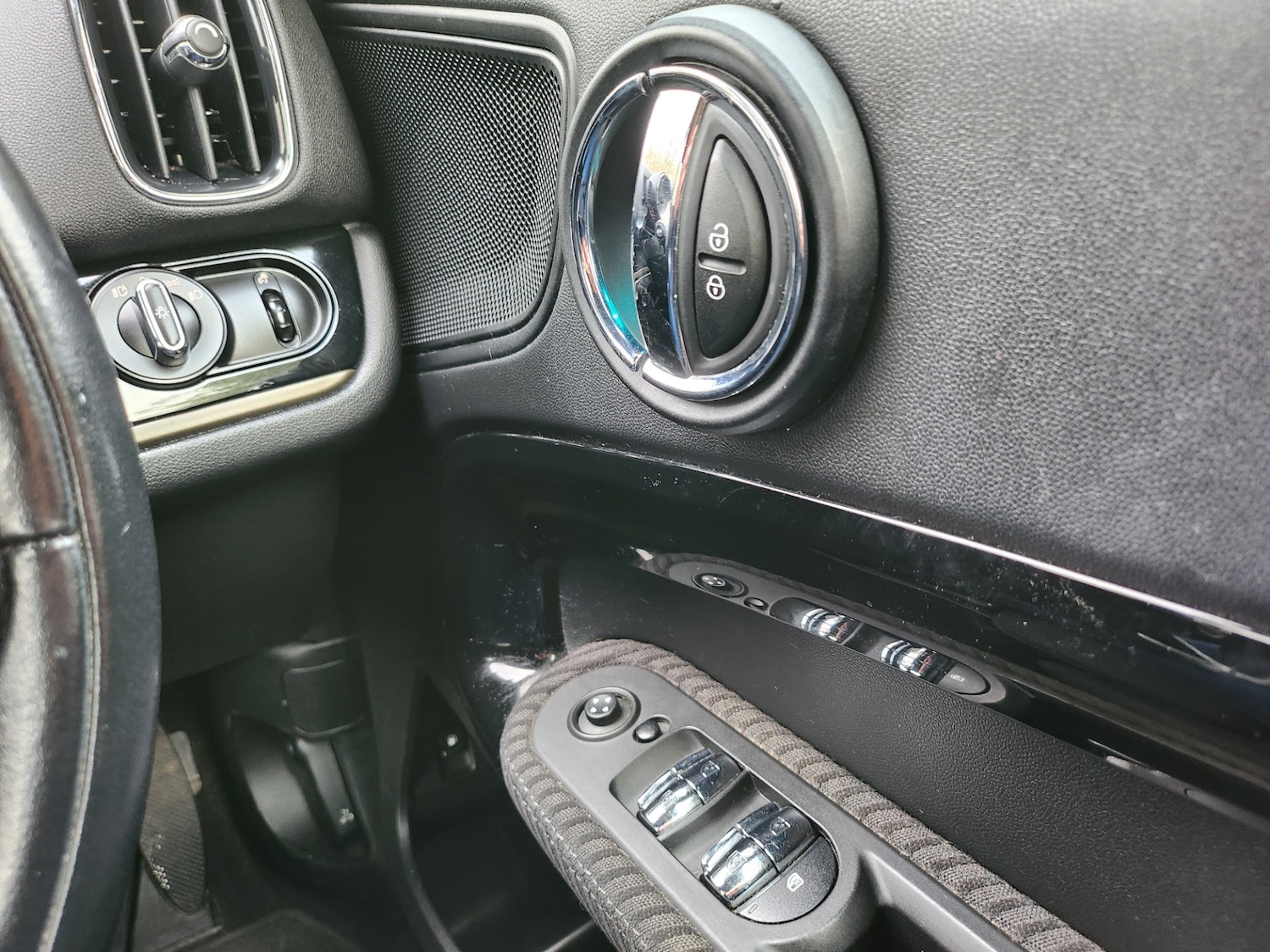 Used MINI Countryman 2017 for sale - 77492985: Photo 16