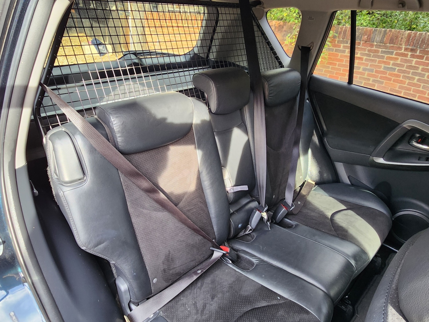 Used Toyota RAV4 2012 for sale - 76344978: Photo 8