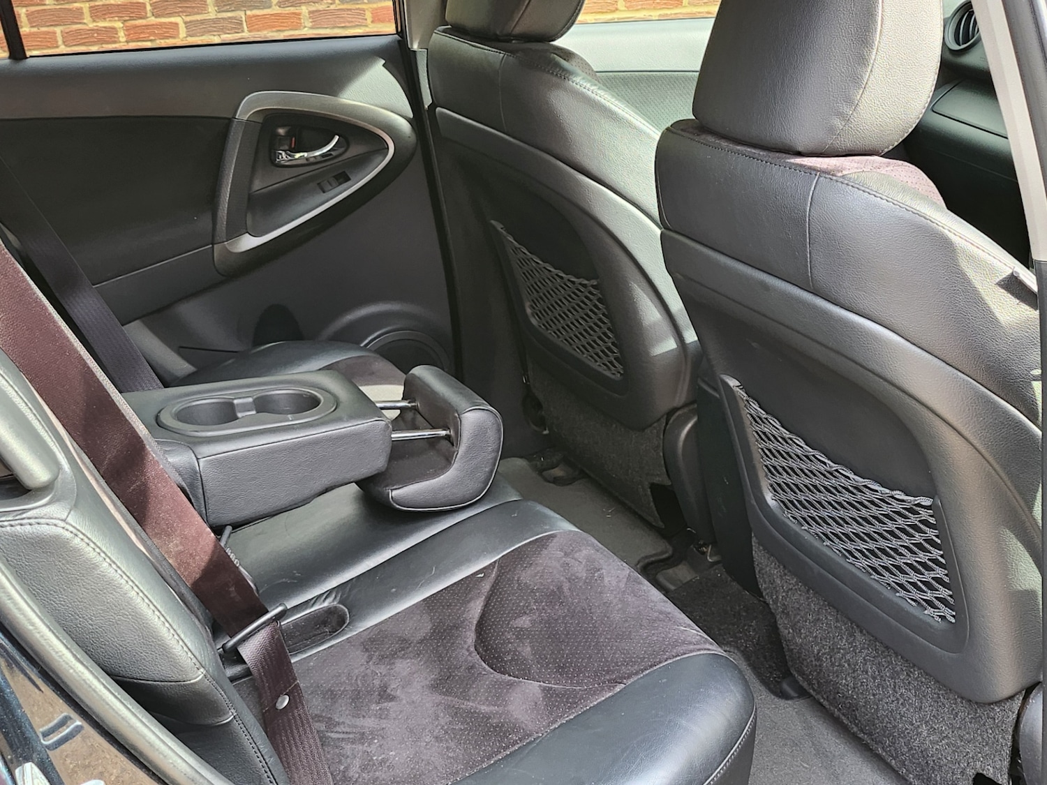 Used Toyota RAV4 2012 for sale - 76344978: Photo 9