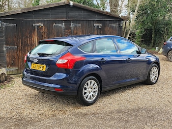 Used Ford Focus 2011 for sale - 77179704: Photo